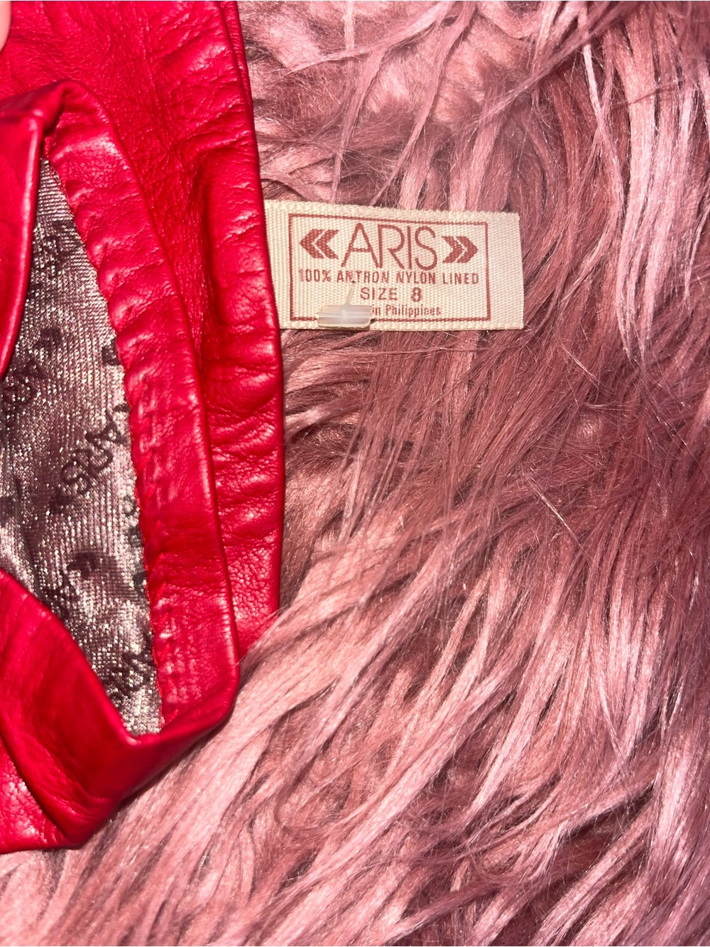 Aris Bright Red Leather Women's Gloves - Picture 3 of 3
